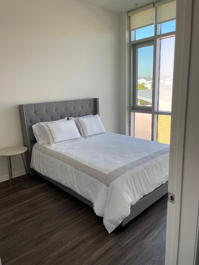 Las Palmas - Modern, Stylish, Spacious, Secure & Tranquil Condo With 2 Master Suite Bedrooms - Wlk To Sm Pier Los Angeles Dış mekan fotoğraf